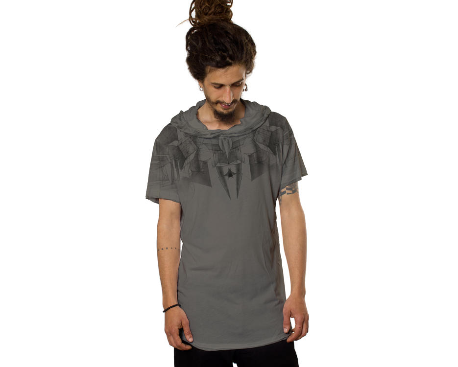 man t-shirt in dark grey with a geometric print 